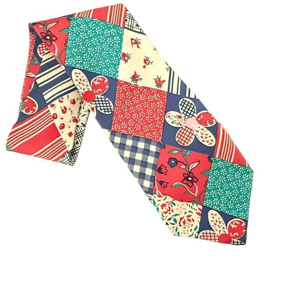 Ted Lapidus Paris Silk Necktie Floral Patchwork Made in Italy Designer Tie Artsy - Picture 1 of 9
